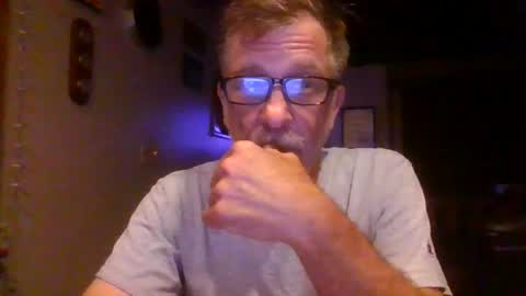 Snapshot of jdgiddy69 chatting on July 3, 2:07 am jdgiddy69 online show from July 3, 2:07 am