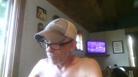 Snapshot of jdgiddy69 chatting on July 6, 10:34 pm jdgiddy69 online show from July 6, 10:34 pm