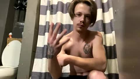 jdick2005 online show from February 16, 6:09 am