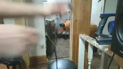 jdog00133 online show from October 11, 11:20 am