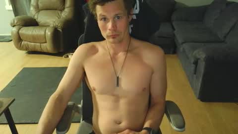 Snapshot of jdog00133 chatting on April 24, 3:09 am jdog00133 online show from April 24, 3:09 am