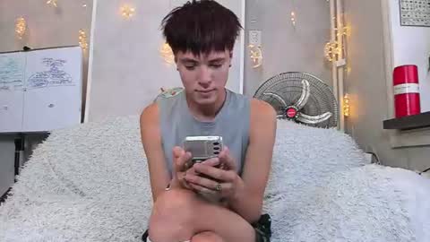 Angel online show from August 1, 9:03 pm