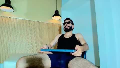 JEAN online show from March 19, 7:40 pm