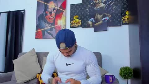 Jean  axelcrow       Modelo Independiente online show from January 27, 4:41 am