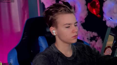 Snapshot of jean_wilsons chatting on February 23, 11:18 am jean_wilsons online show from February 23, 11:18 am