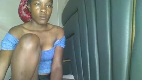 Snapshot of jeanbae4 chatting on January 13, 7:57 am jean online show from January 13, 7:57 am