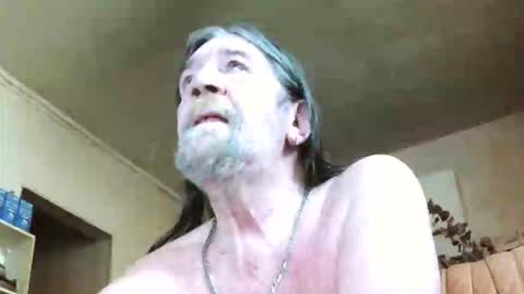 jeanclaude1959 online show from June 10, 7:13 pm