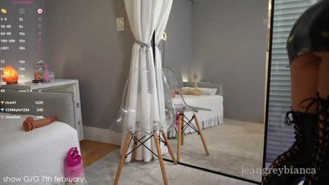 Bianca online show from February 6, 10:53 pm