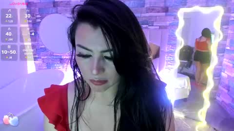 Snapshot of jeannette_tay chatting on June 24, 4:11 am JEANNETTE online show from June 24, 4:11 am