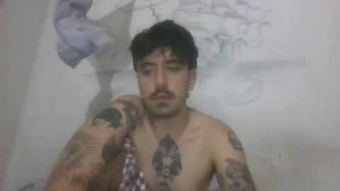 Snapshot of jeannno666 chatting on April 2, 2:20 am jeannno666 online show from April 2, 2:20 am