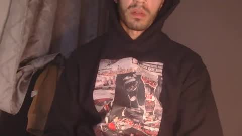 Snapshot of jeanpierbello7 chatting on February 20, 12:40 am jean pier bello Silva online show from February 20, 12:40 am