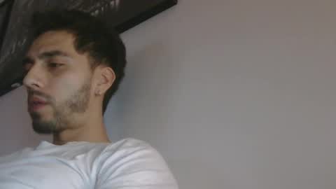 Snapshot of jeanpierbello7 chatting on February 26, 11:37 pm jean pier bello Silva online show from February 26, 11:37 pm