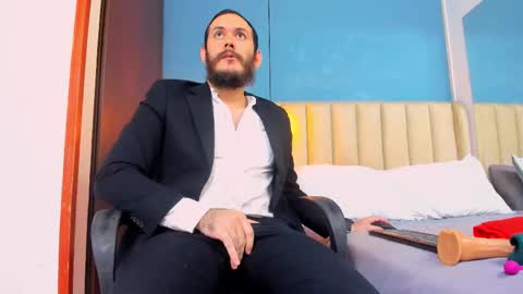 Jeanpiere online show from January 17, 2:49 am