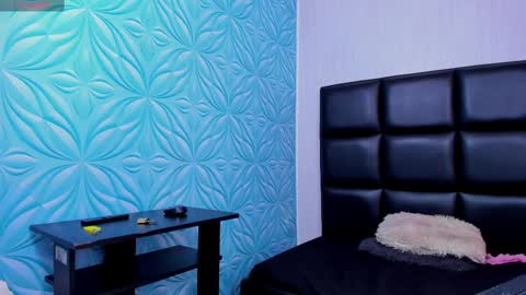 Snapshot of jeanram018 chatting on February 24, 4:15 pm jeanram018 online show from February 24, 4:15 pm