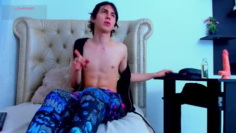 Snapshot of jeanram018 chatting on March 6, 12:09 pm jeanram018 online show from March 6, 12:09 pm