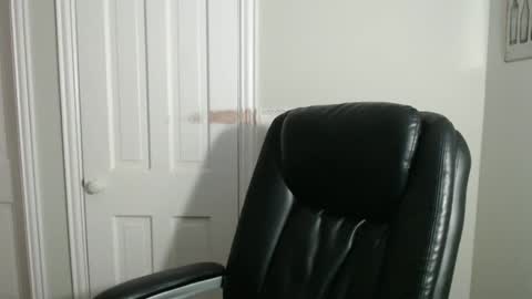 JE online show from December 7, 3:47 am