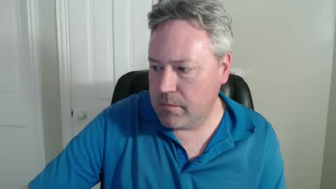 JE online show from December 9, 8:12 pm