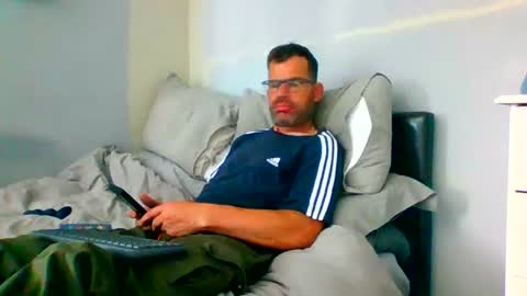 Snapshot of jediknight2 chatting on June 27, 9:58 am Matt online show from June 27, 9:58 am