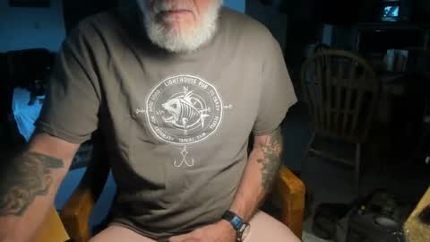 Snapshot of jeepman56 chatting on July 1, 2:18 pm jeepman56 online show from July 1, 2:18 pm