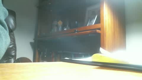 jeffbate online show from March 8, 2:34 am