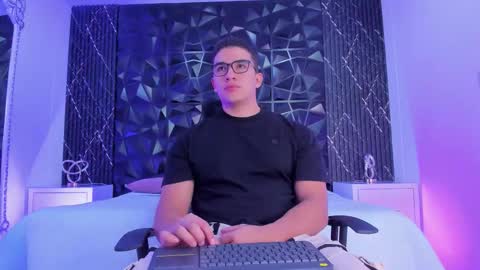 Jeff online show from October 27, 7:40 pm