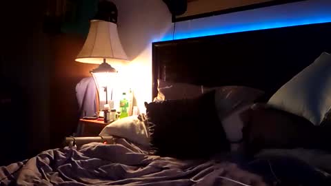 Snapshot of jeffersonjason438 chatting on December 15, 5:23 am Doingitright online show from December 15, 5:23 am