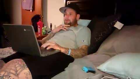 Snapshot of jeffersonjason438 chatting on March 3, 8:53 am Doingitright online show from March 3, 8:53 am