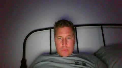 Snapshot of jeffery4444 chatting on April 2, 2:53 am jeffery4444 online show from April 2, 2:53 am