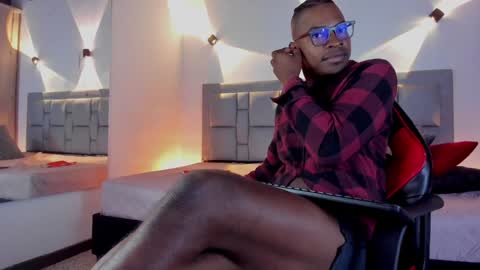 Snapshot of jeffrey_cottom chatting on February 1, 5:26 pm Jeff online show from February 1, 5:26 pm