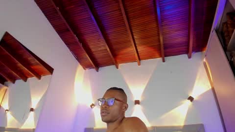 Snapshot of jeffrey_cottom chatting on February 4, 7:22 pm Jeff online show from February 4, 7:22 pm