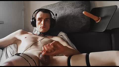 Snapshot of jeffstarckmann chatting on January 24, 7:41 am jeffstarckmann online show from January 24, 7:41 am