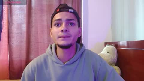 Snapshot of jeffstyle18 chatting on February 23, 3:42 pm Jeff online show from February 23, 3:42 pm