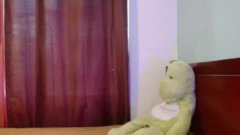 Snapshot of jeffstyle18 chatting on February 24, 6:39 pm Jeff online show from February 24, 6:39 pm