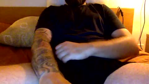 Snapshot of jeffy8 chatting on August 2, 1:42 pm jeffy8 online show from August 2, 1:42 pm