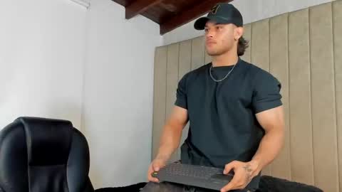 jeicob gagnon online show from October 21, 11:33 am