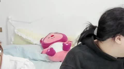 jelenaania online show from March 7, 10:40 pm