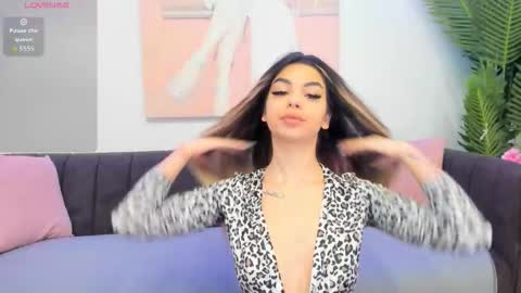 jelly__beanss online show from November 25, 7:52 am