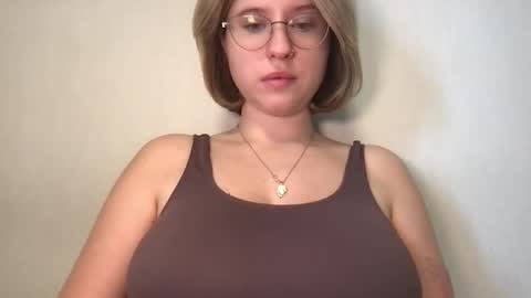 Inna  online show from October 29, 6:59 am