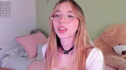 Snapshot of jelly_w5 chatting on July 2, 2:33 am Jelly online show from July 2, 2:33 am