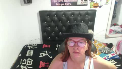 Snapshot of jellyfishhot chatting on October 27, 11:31 pm  Natalia  online show from October 27, 11:31 pm