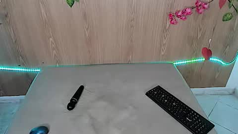 Snapshot of jenelotizz06 chatting on September 12, 5:13 pm Jenelotizz online show from September 12, 5:13 pm