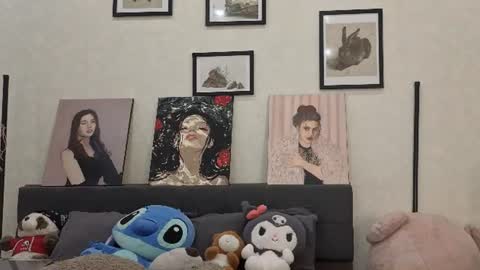 Snapshot of jenie_fire chatting on July 3, 1:28 pm Dolly online show from July 3, 1:28 pm
