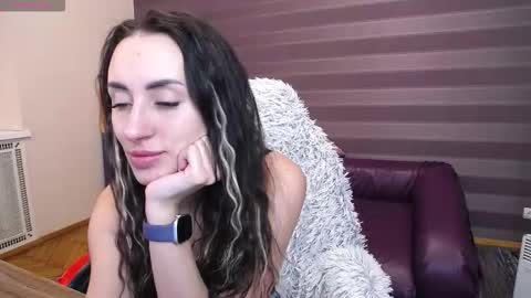 Kira online show from February 12, 8:42 am