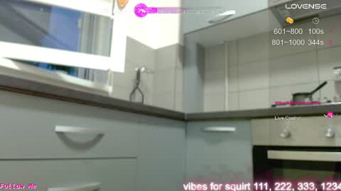 jen online show from July 16, 2:28 am