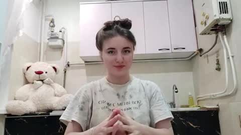 Jeniffer online show from December 15, 9:08 pm