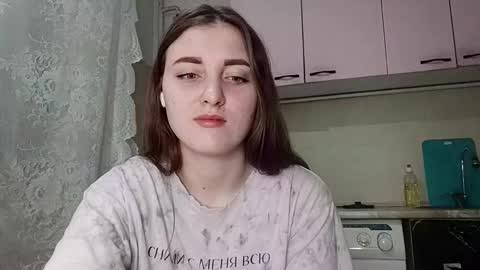 Jeniffer online show from January 6, 7:28 pm