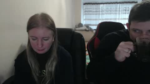 JenisAndPeter online show from September 30, 7:02 am