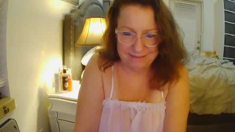 jenna197069 online show from February 4, 12:51 am