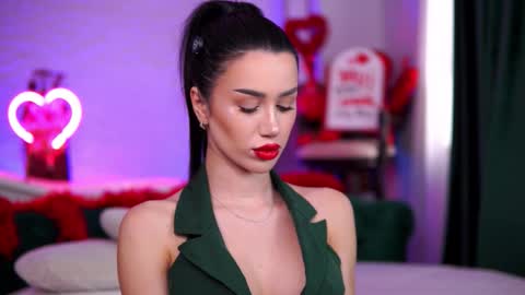 jenna_day online show from February 5, 7:24 am