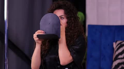 jenna_day online show from July 8, 7:35 am